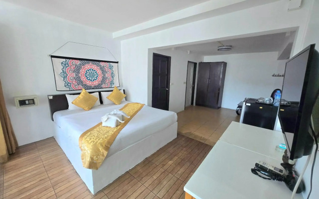 Bad Boys Guesthouse Patong