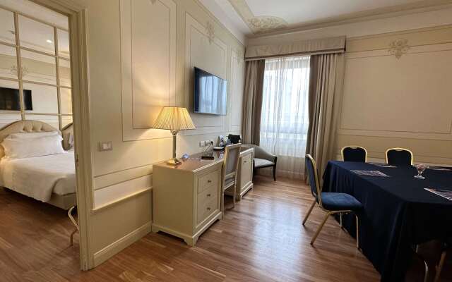 Radisson Blu GHR Hotel, Rome