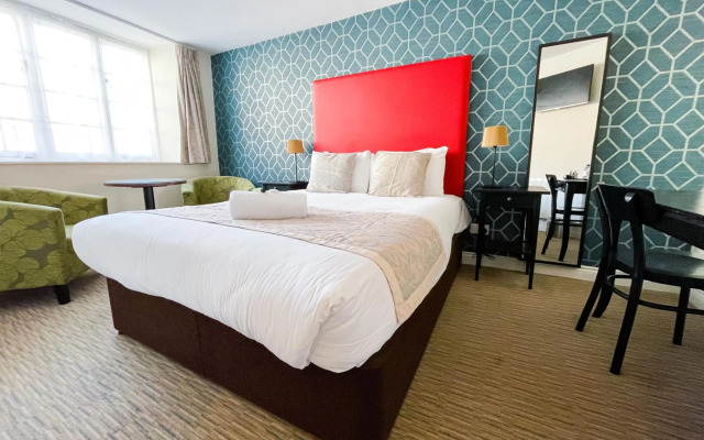 Danebury Hotel