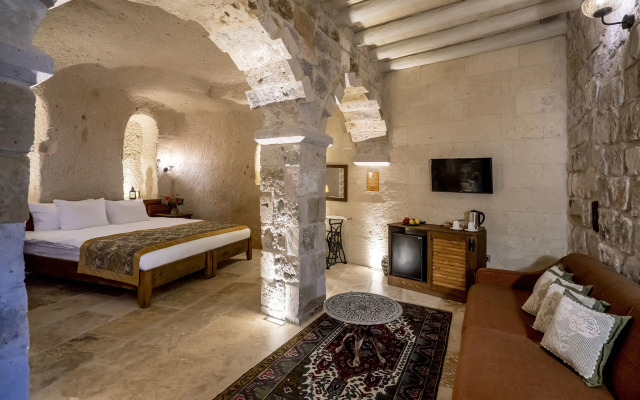 Peristyle Cave Cappadocia - Special Class
