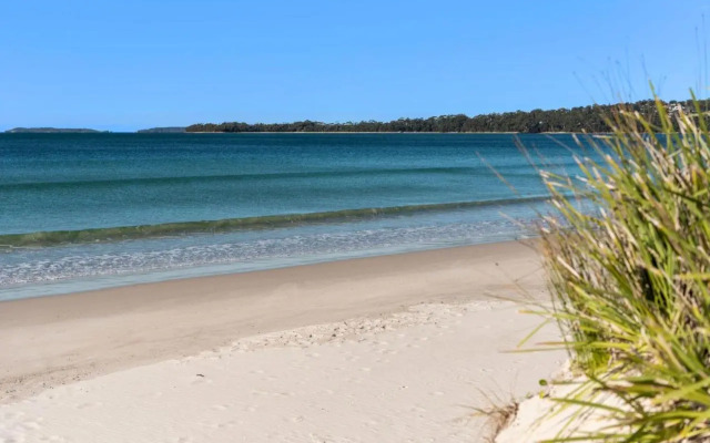 Crystal Waters Beach House