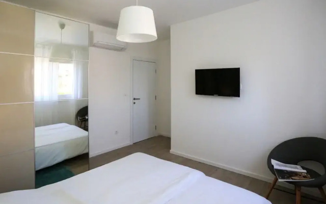 Kreso - With Pool - H