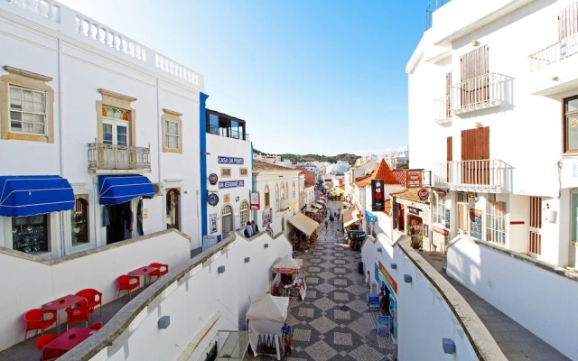 Albufeira Concept With Pool by Homing