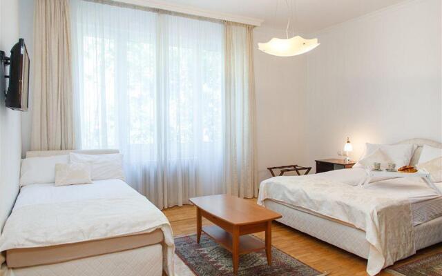 Apartment Belgrade Center 12