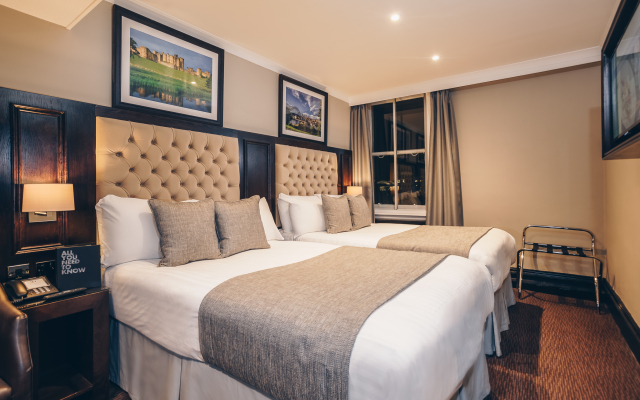 County Hotel & County Aparthotel Newcastle