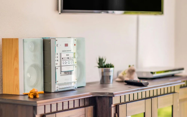 Charming Apartment in Weinsheim with Garden