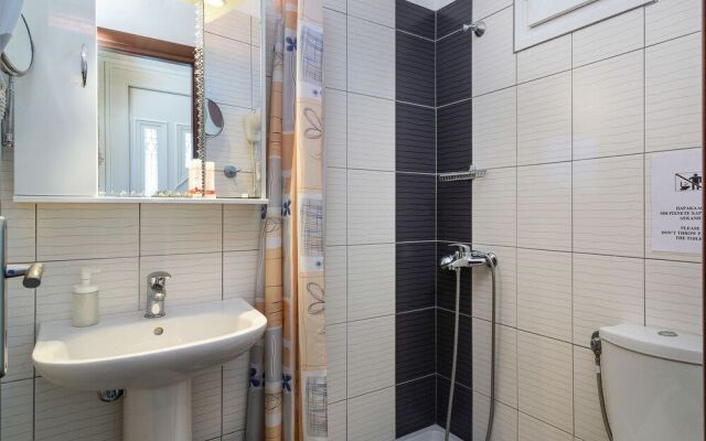 A Ponte Studios & Apartments