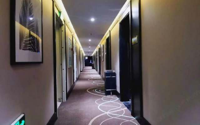 Xana Hotelle (East futi subway station, wanjincheng, Zhengzhou)