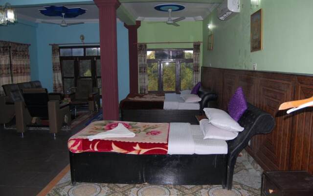 Siddhartha Guest house