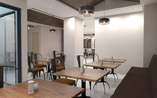 Leez Inn Makati