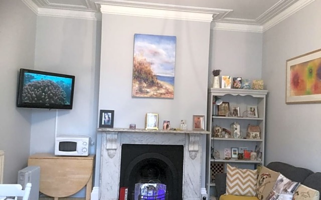 Cliftonville House Bed  Breakfast