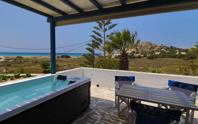 Coralli Beach Apartments
