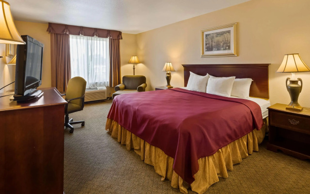 Best Western Penn-Ohio Inn & Suites