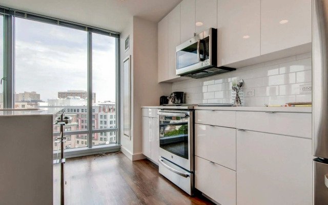 Global Luxury Suites at Fenway