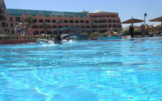 Golden 5 Sapphire Suites Hotel