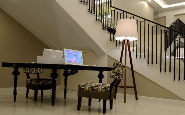 Tasneem Boutique Convention Hotel