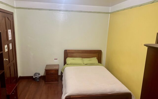 Hostal Taxo Yura
