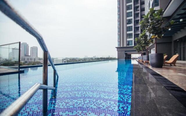 SKS Pavilion Residence by UHA