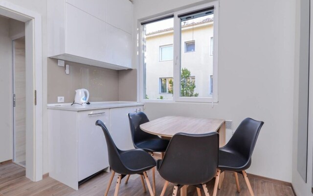 Orfei - Two Bedroom Lozenec Area Apartment