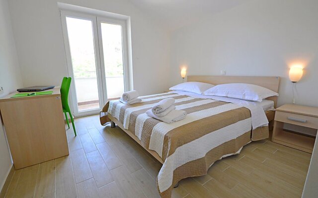 Apartment Iva Krk/Klimno 14356