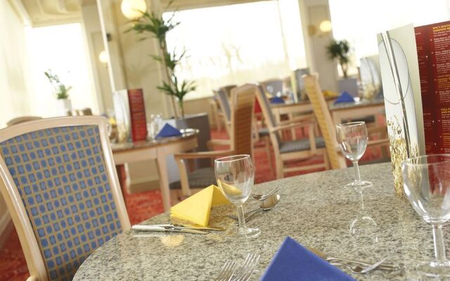 Airport Inn Gatwick