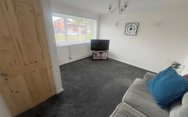 Charming 3-bed House in Leighton Buzzard