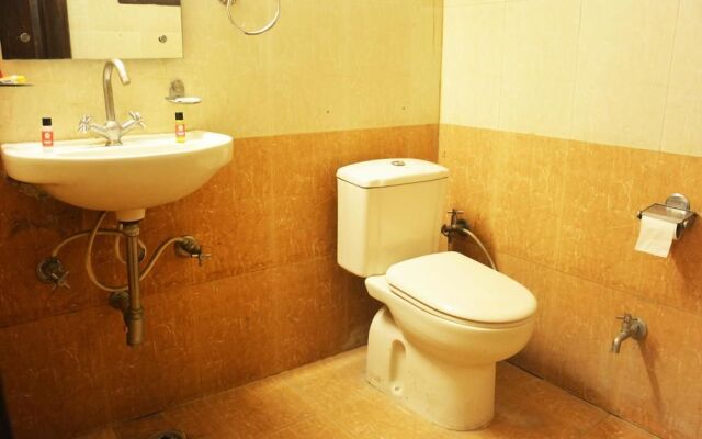 OYO Rooms HUDA Metro Flagship