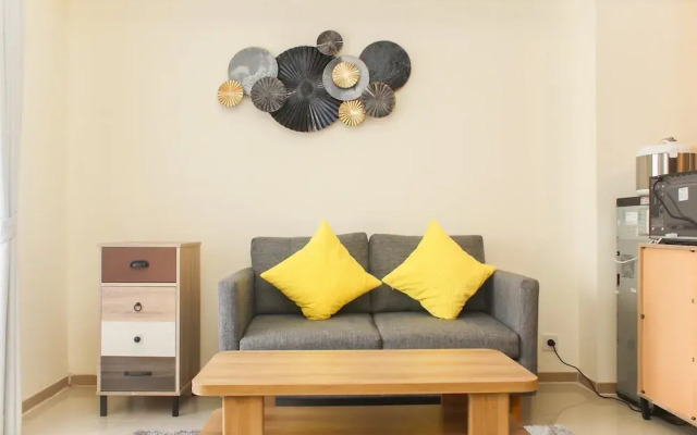 Comfortable 2Br With Study Room At Meikarta Apartment