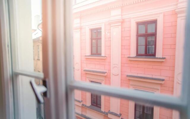 Apartment Astronomical Clock