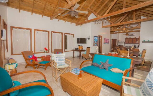 Casa Delfin 3 Bedroom Home