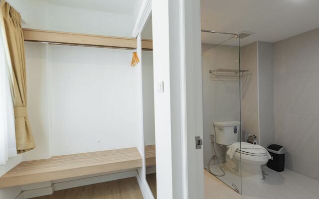 B2 Rangsit Boutique & Budget Hotel