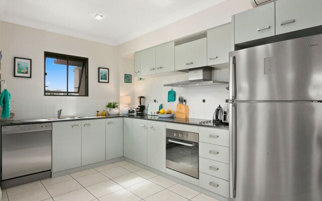 Blue Lagoon Private Resort Apartment