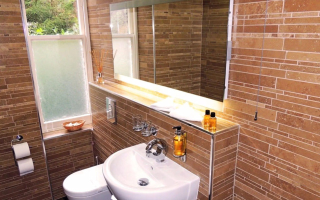 Woodlands Guest House