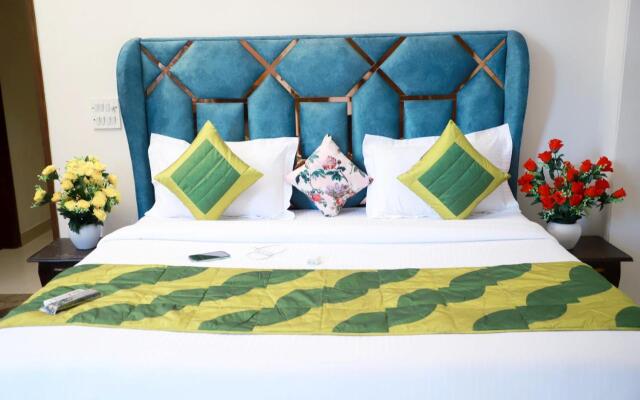 Fortune Home Service Apartment 3Bhk,E-28, Saket 2B