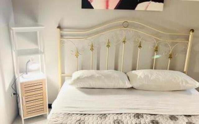 Flat 60M² 1 Bedroom 1 Bathroom - Naples