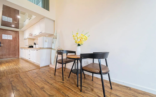 Shanghai Hills & Freshly Home Loft Retreat near NECC