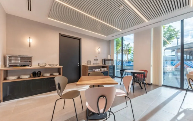 Universa Hotel