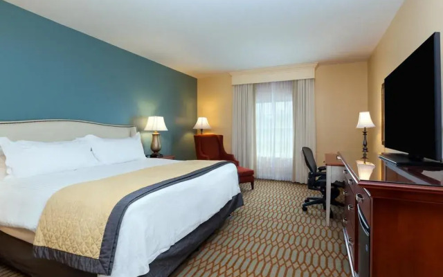 Virginia Crossings Hotel, Tapestry Collection By Hilton