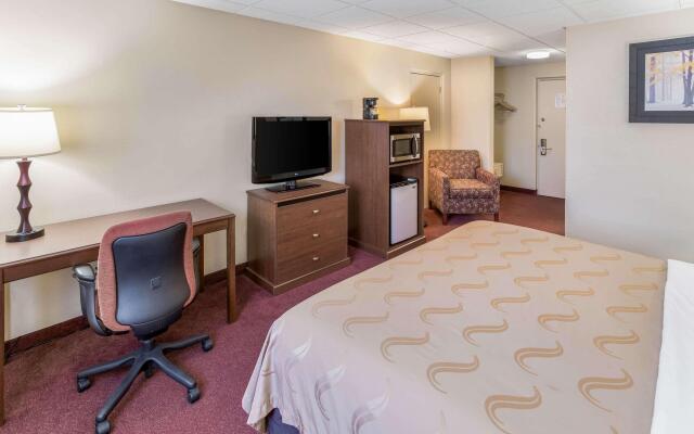 Quality Inn & Suites Downtown