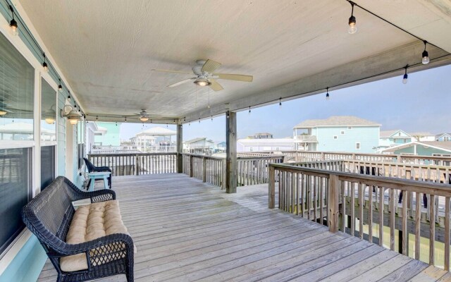 Stilted Galveston Vacation Home w/ Canal Views!