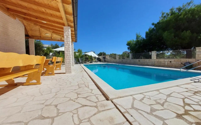 Pranjic Delux Guest House