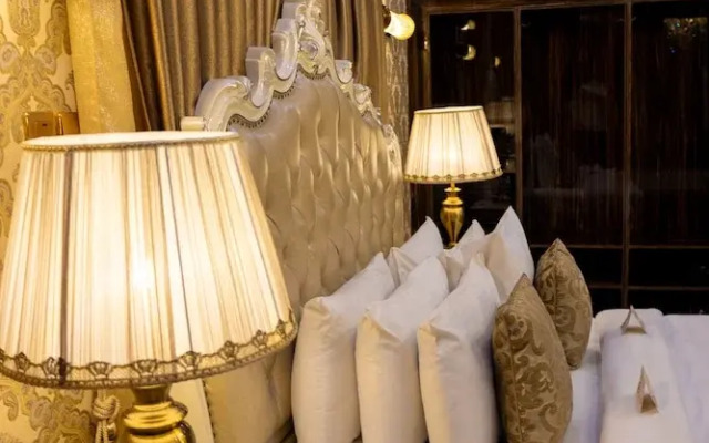 NO.1 Hotel and conference Ltd