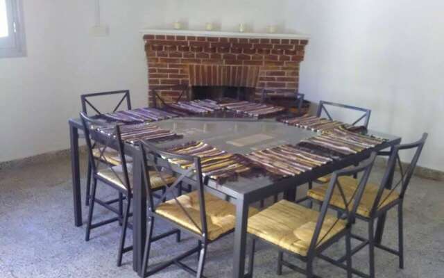 Immaculate 4-bed House in Pissouri