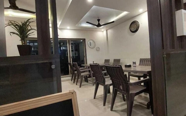 Royal Paradise Hotel