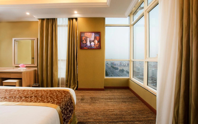 Iridium 70 Hotel