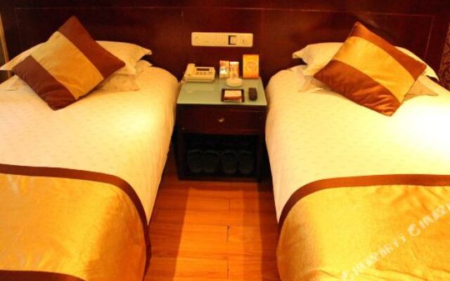 Jinding Hotel