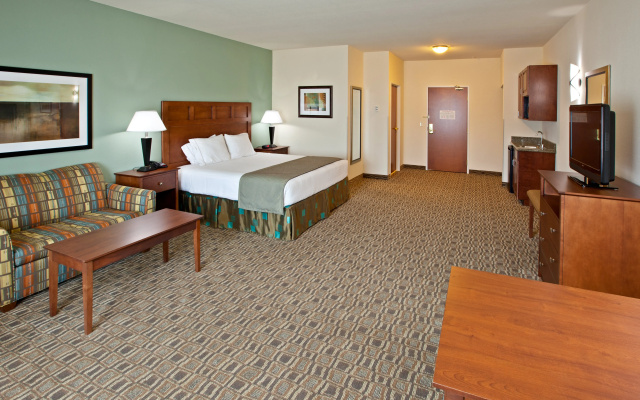 Holiday Inn Express Hotel & Suites RIPLEY by IHG