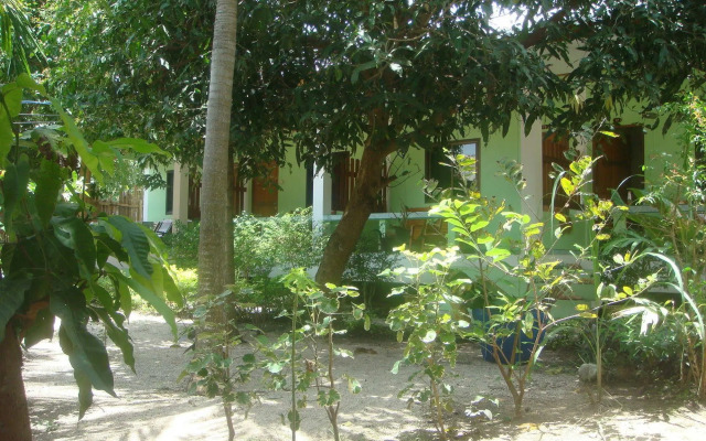 Sandee Bungalows