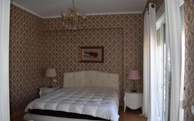 Luxury Apartment in Tirana Lake