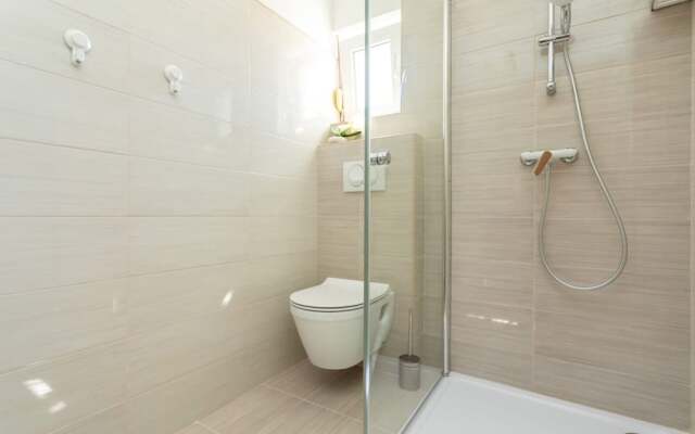 Krk - With Private Pool - H